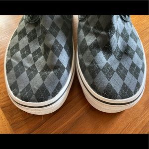 Vans slip-on sneakers. Black and gray Argyle. Men’s 9 1/2. Like new.